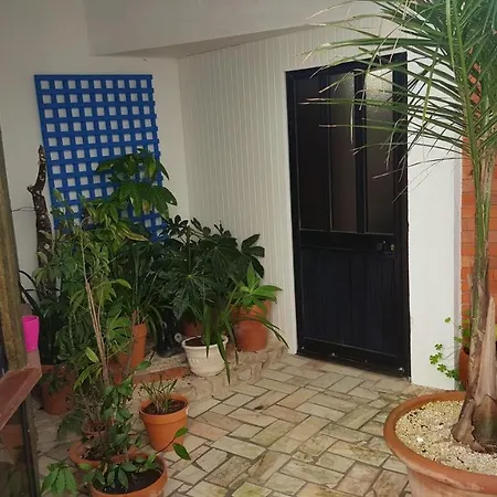 公寓 2 Bedrooms At 100 M Away From The Beach With Enclosed Garden And Wifi